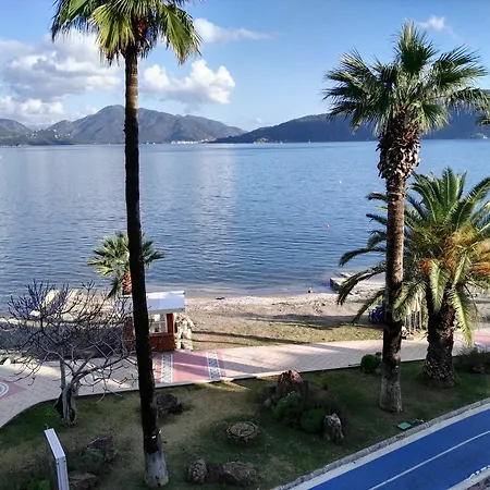 Uysal Oda ve Kahvaltı Marmaris